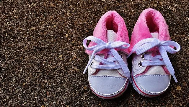Buty dziecięce jako niezbędny element ubioru